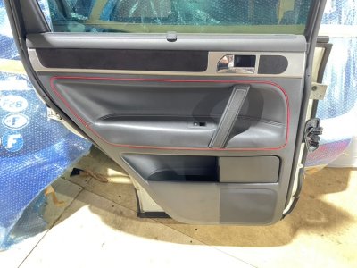 Обшивка двери VOLKSWAGEN TOUAREG 2007 7L