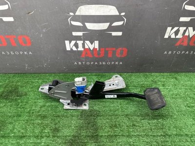 Педаль тормоза АКПП Ford Kuga 2013 SUV