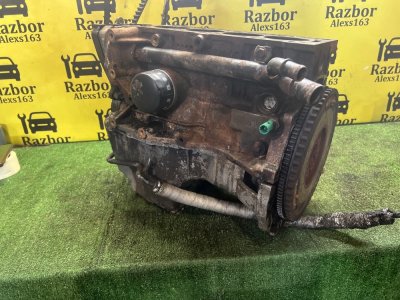 Блок ДВС Renault symbol 2004 au14