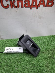 Кнопка стеклоподъемника VOLKSWAGEN Touran 2011 1T3
