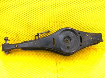 Рычаг задний нижний подпружинный Volkswagen Tiguan 2013 5N1