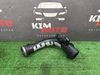 Патрубок воздушного фильтра Ford Kuga 2013 SUV