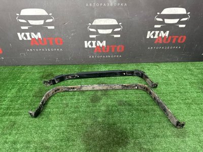 Лента крепления топливного бака Ford Kuga 2013 SUV