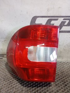 Фонарь Skoda YETI 2015