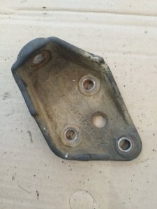 Кронштейн двигателя LADA 2131 4x4