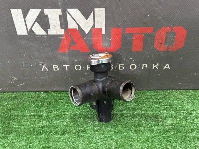 Горловина радиатора с крышкой Kia Ceed 2 2015 SW