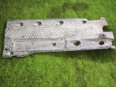 Защита днища кузова VOLKSWAGEN TIGUAN 2009 5N1