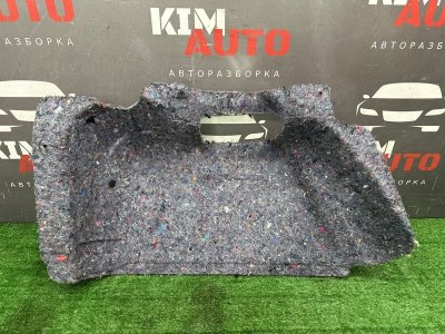 Шумоизоляция крыла Ford Kuga 2013 SUV