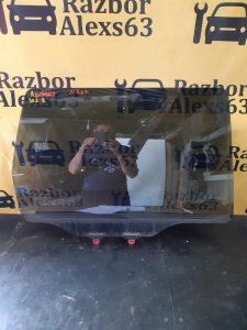 Стекло двери Mitsubishi Outlander 2004