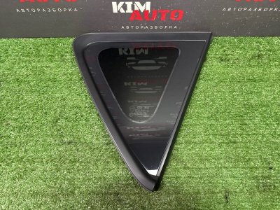 Стекло глухое заднее Kia Soul 2014 SW