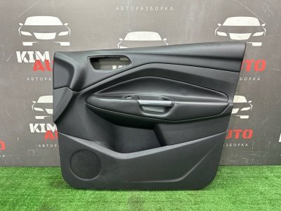 Обшивка двери Ford Kuga 2013 SUV