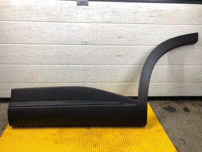 Накладка задней левой двери Omoda C5 2023