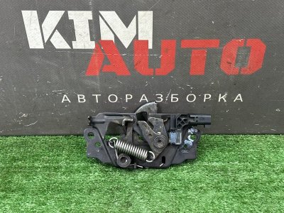 Замок капота Ford Kuga 2013 SUV