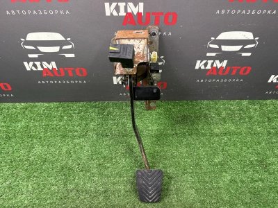 Педаль сцепления Hyundai Solaris 1 2013 RB