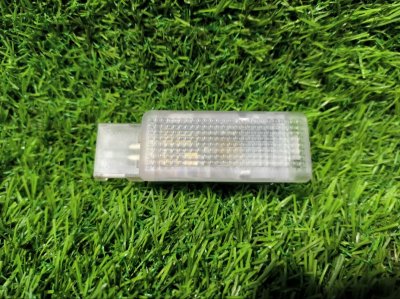 Плафон салонный VOLKSWAGEN TIGUAN 2008 5N1