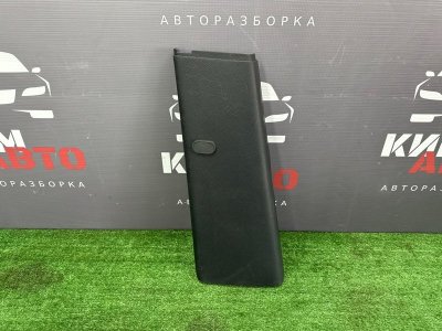 Накладка центральной стойки нижняя Ford Fiesta
