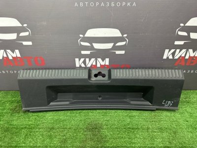 Накладка замка багажника Volkswagen Polo 5