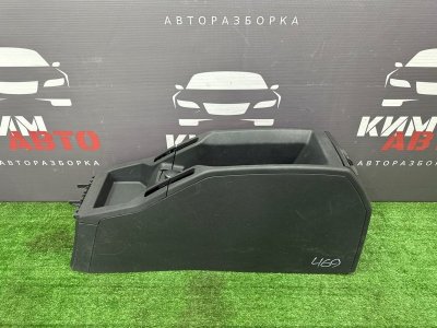 Консоль центральная Opel Zafira B