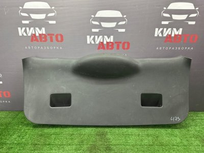 Накладка крышки багажника Ford Focus 2