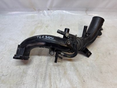 Патрубок турбины Toyota Land Cruiser 2021-2025 300