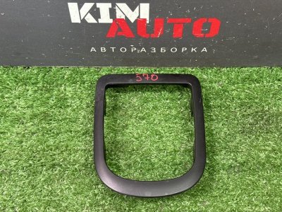 Накладка кулисы КПП Peugeot 307