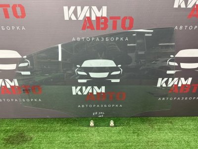 Стекло двери Hyundai Solaris 1 2013 RB