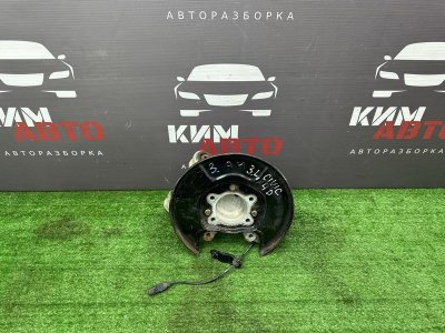 Кулак поворотный Honda Civic 4D