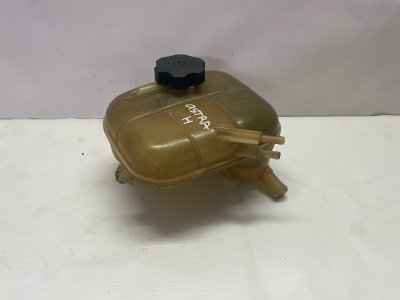 Бачок расширительный Opel Astra H 2004-2011