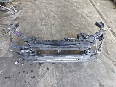 Панель передняя (Телевизор) Subaru Levorg