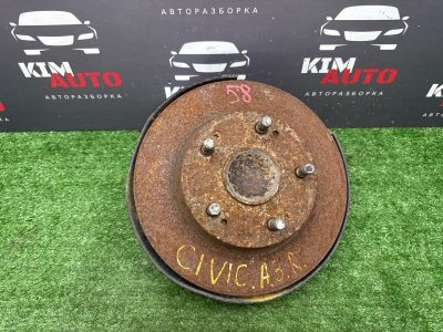 Кулак поворотный Honda Civic 4D