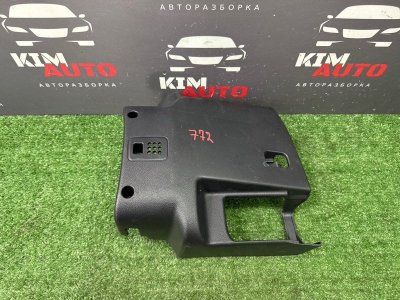 Кожух рулевой колонки Peugeot 308