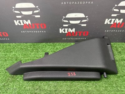 Опора полки багажника Opel Astra J
