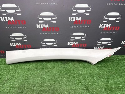 Накладка стойки лобового стекла Citroen C 4