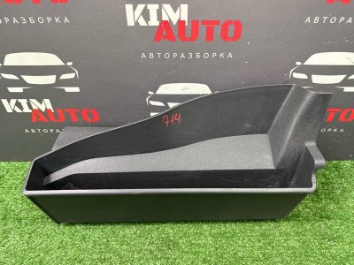Бардачок Opel Zafira B
