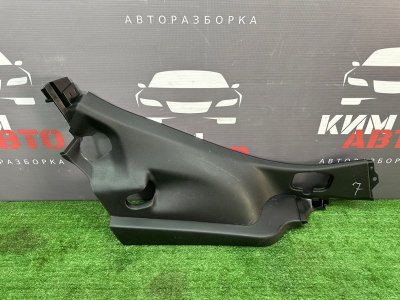 Накладка стойки кузова Fiat Punto