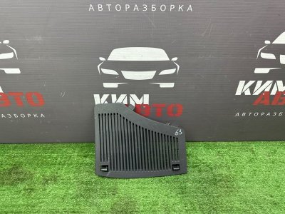 Решетка обшивки багажника Opel Zafira B