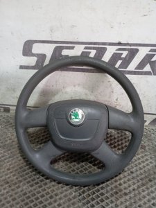 Руль Skoda YETI 2011 5L