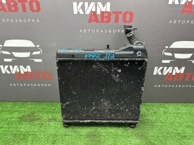Радиатор охлаждения двигателя Honda Fit
