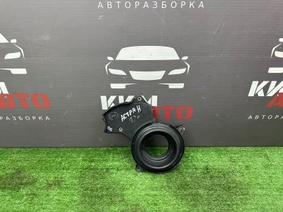 Крышка ГРМ Opel Astra