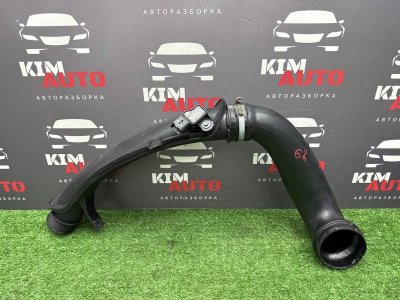 Патрубок интеркулера Peugeot 308