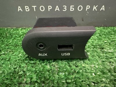 Блок usbaux Kia Ceed 2 2014 JD