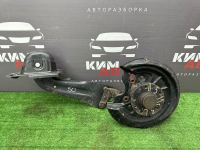 Кулак поворотный Skoda Octavia A5