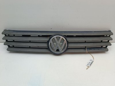 Решетка радиатора Volkswagen Passat 1995 B4