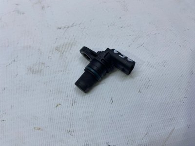 Датчик положения распредвала Audi A6 2012