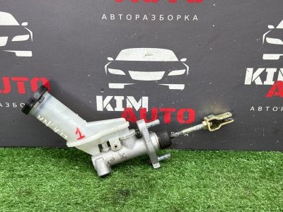 Главный цилиндр сцепления Suzuki Liana