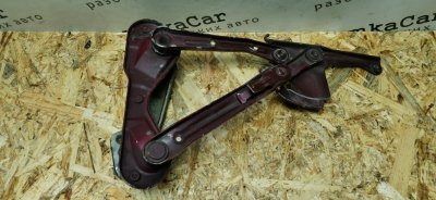 Петля капота Mercedes W124 1989 E260