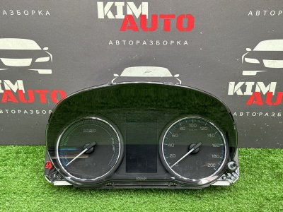 Панель приборов (щиток) Mitsubishi Outlander 3