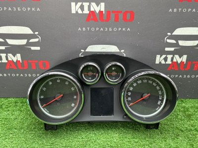 Панель приборов (щиток) Opel Astra J
