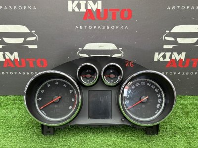 Панель приборов (щиток) Opel Astra GTC J