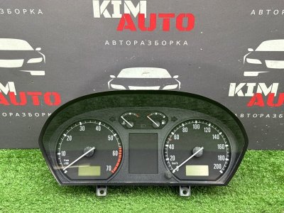 Панель приборов (щиток) Skoda Fabia 2